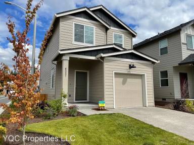 Main picture of 6313 NE 61st Ave
