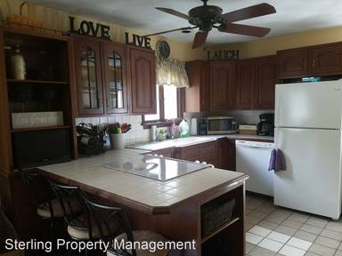 Main picture of 48 Scotch Pine Ln