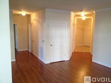 Main picture of 5800 Clipper Ln
