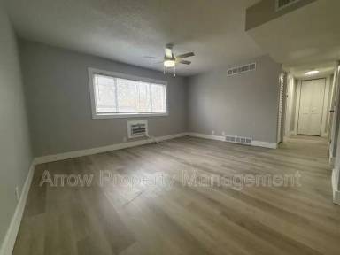 Main picture of 1010 N 16th St