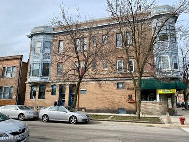 Main picture of 1206 W Nelson St