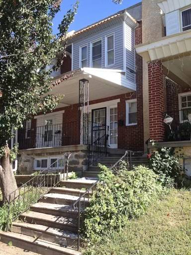 Main picture of 2543 S Ashford St