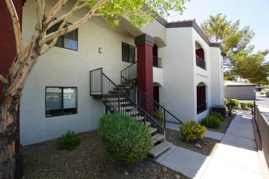 Main picture of Horizons At Seven Hills