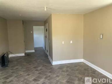 Main picture of 1008 Merrill St