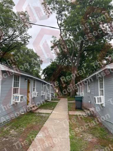 Main picture of 3010 Church St