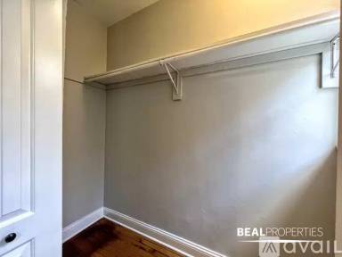 Main picture of 4614 N Paulina St