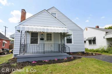 Main picture of 737 Racine Ave