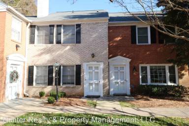 Main picture of 310 Hanover Arms Ct