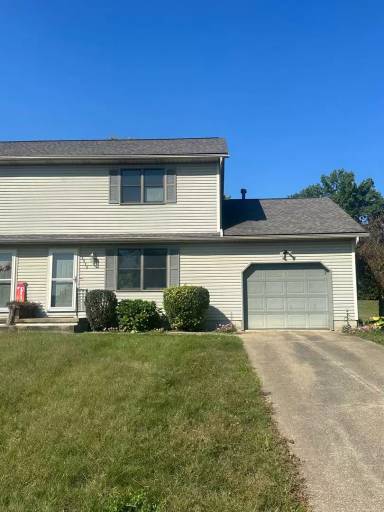 Main picture of 2573-2575 Mark St