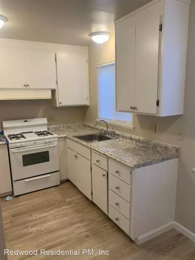 Main picture of 924 Morgan St