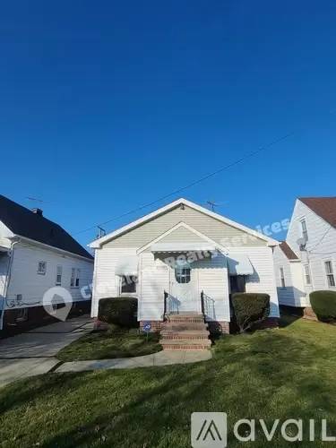 Main picture of 19203 Mohawk Ave