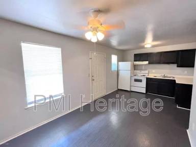 Main picture of 809 E Huntsville Ave