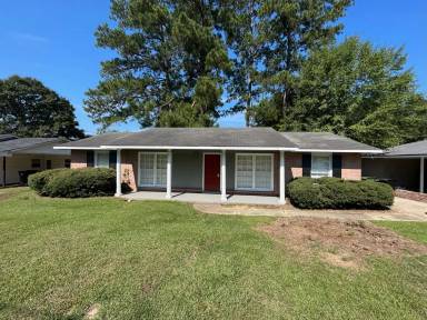 Main picture of 5055 Thomason Ave