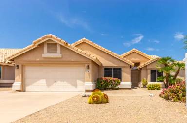 Main picture of 16132 E Glendora Dr
