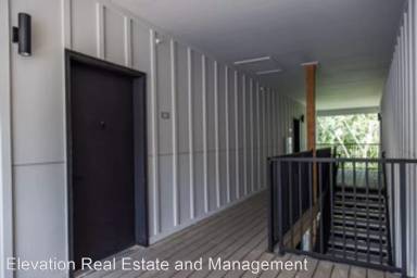 Main picture of South Creekside Apartments