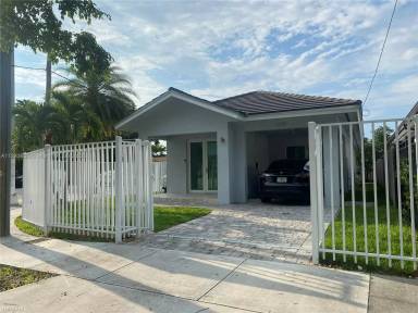 Main picture of 1177 SW 13th St