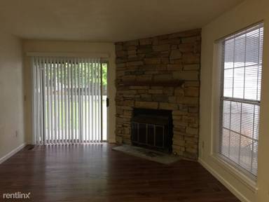 Main picture of 4460 S Pitkin St