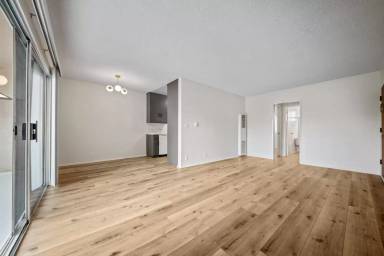 Main picture of 1402 S Saltair Ave