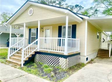 Main picture of 370 Cedar Ln