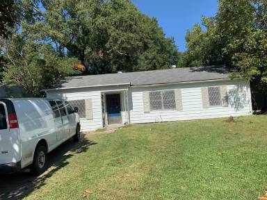 Main picture of 2716 Rosemont St