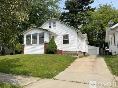 Main picture of 413 Celtic St
