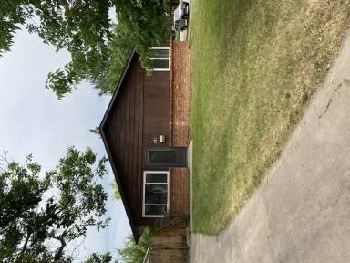 Main picture of 1131 McHugh St