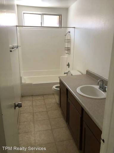 Main picture of 316 Willie James Jones Ave