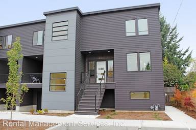 Main picture of 3791 NE Roselawn St