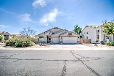 Main picture of 43205 W Roth Rd