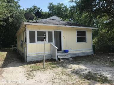 Main picture of 622 Avenue S NE