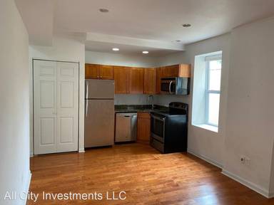 Main picture of 674 N 34th St