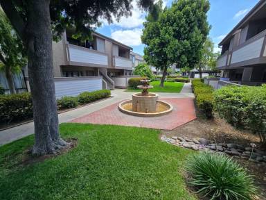 Main picture of 9169 Village Glen Dr