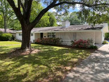 Main picture of 754 Westbrook Dr