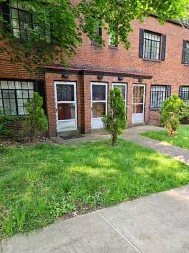 Main picture of 601 Tingley Ave
