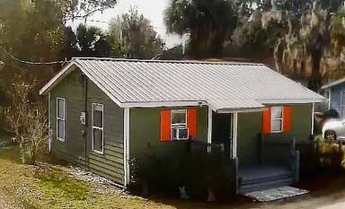 Main picture of 279 NE Ark Pl