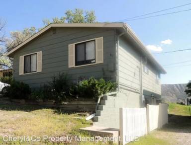 Main picture of 411 E 1st St