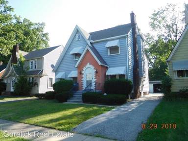 Main picture of 1223 Sylvania Rd