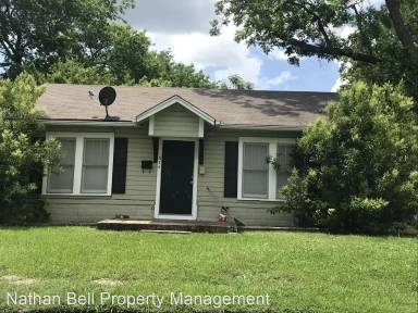 Main picture of 874 12th St SE