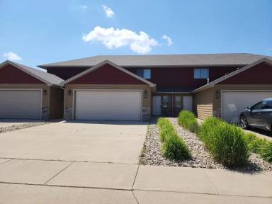 Main picture of 4517 E 53rd St