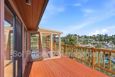 Main picture of 147 Seacliff Dr
