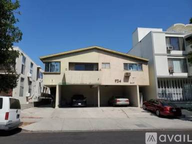 Main picture of 924 N Sierra Bonita Ave