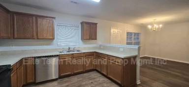 Main picture of 1732 Carmenet Ln