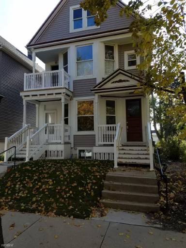 Main picture of 331 E Wilson St