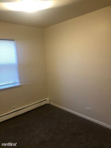 Main picture of 169 N LeClaire Ave