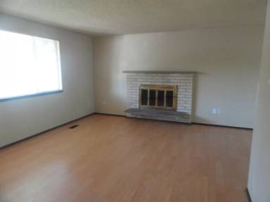 Main picture of 2110 150th St E