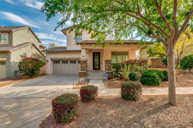 Main picture of 15387 W Pershing St