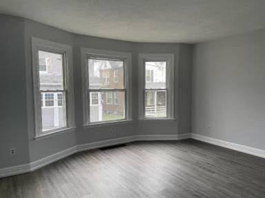 Main picture of 552 Hill St