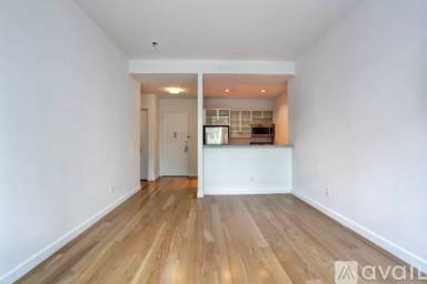 Main picture of 45 Wall St Apartments