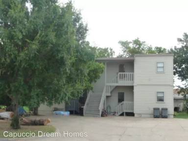 Main picture of 210 SW 17th St