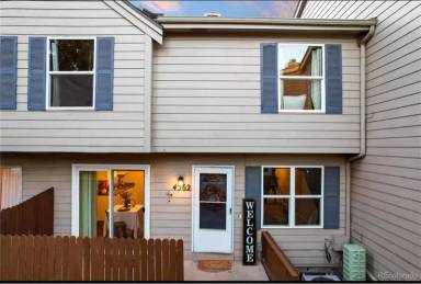 Main picture of 4362 Hawks Lookout Ln